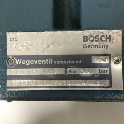 USED BOSCH 0 810 090 173