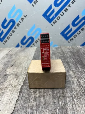 ALLEN BRADLEY 440R-N23135 Electrical/PLC/Automation | ESS Industrial Equipment Sales (2)