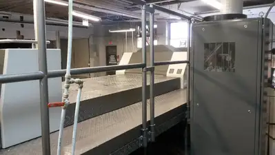 2007 Komori LSX 529C 24 x 29 LED press curing -  5 Color + Aqueous Coater