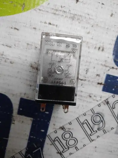 NEW OMRON MT2N-D2