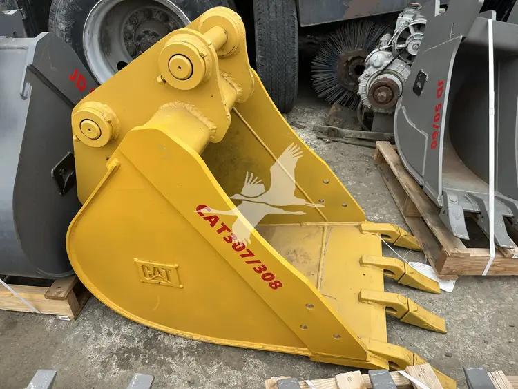New | in-Stock 2025 DEERE JD 17, JD 25/26/27/30/35, JD 50/60 TRENCH BUCKETS Earth Buckets California US | Lillo Machinery #1458317