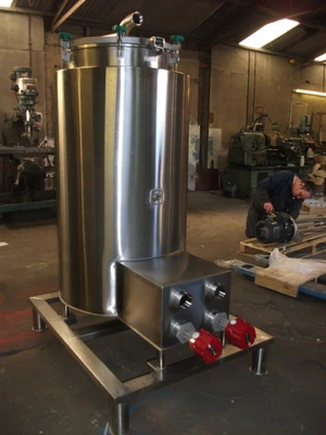 225 Litre S/S Electric Pressure Heated Vessel