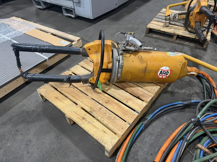Used 2011 ARO TECHNOLOGIES XMA5717A226J7M Spot Welders Michigan US | Westbrook Engineering #868917