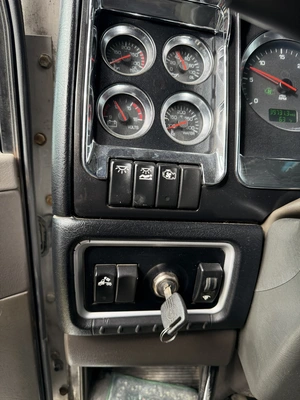 Used 2012 KENWORTH T800 TRUCK TRACTOR Conventional trucks Michigan US | Miedema Asset Management Group #1709452