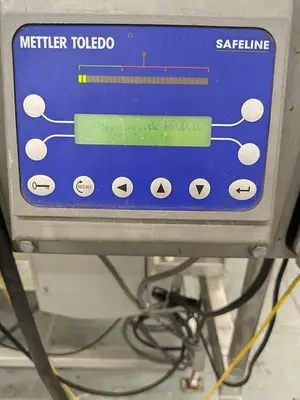 USED 2010 METTLER TOLEDO SL2000