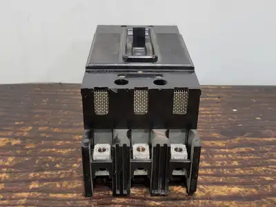 USED WESTINGHOUSE F3070