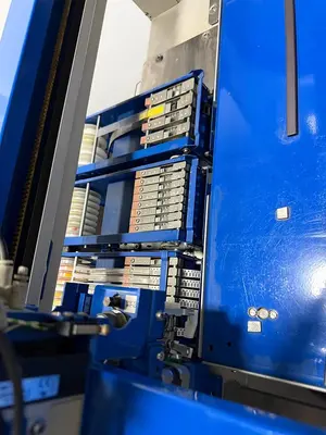 USED 2000 LCM DVC PICK-AND-PLACE MACHINE
