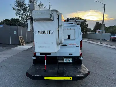 Used 2019 FORD TRANSIT Bucket (boom) trucks Florida US | Truck and Van Outlet #1509208