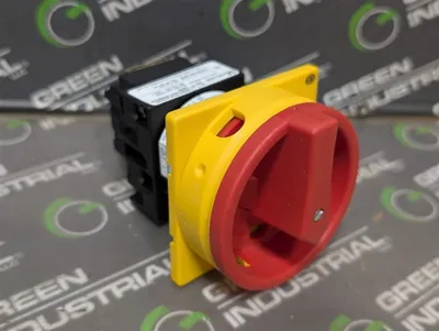 Moeller T0-1-8200/EA/SVB Rotating Cam Lockable Main Switch New NIB