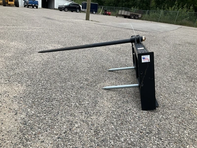 Used TOMAHAWK 49" ROUND BALE HAY SPEAR & FRAME Bale Spears Michigan US | Miedema Asset Management Group #1341025