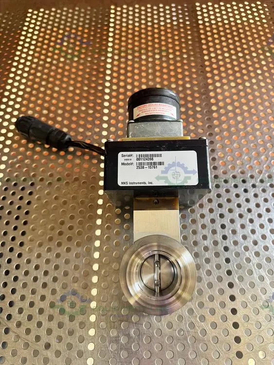 Used MKS 253B-15761  STAINLESS STEEL EXHAUST THROTTLE VALVE W/ KF 40 FITTING Valves/Fittings California US | Equipment Lab #1329350