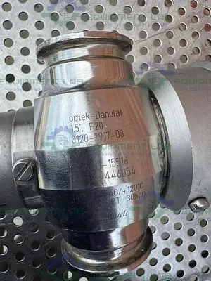 USED OPTEK AF45-EX FM-D WAVELENGTH UV ABSORBTION SENSOR W/ 1.5" SANITARY FITTING