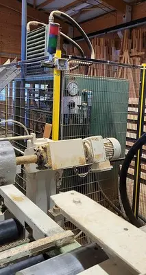 USED 2011 HOWIAL FINGER JOINTING LINE