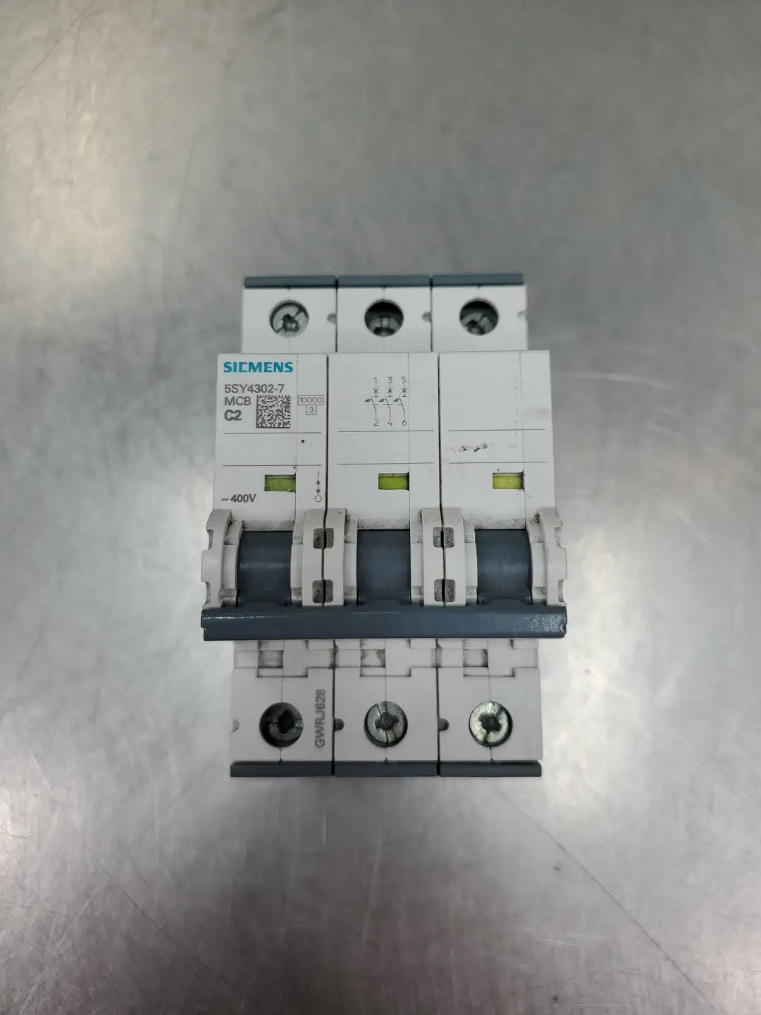 Used Siemens 5SY4302-7 MCB C2 Circuit Breaker, 2A, 400VAC, 3P Circuit Breakers South Carolina US | Palmetto Automation #1150413