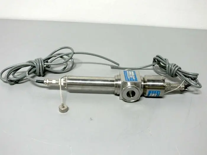 Used WEDGEWOOD ANALYTICAL ECAL-H-N--- EASYCAL & AF44VEQHAT1D3-C FLOW THROUGH SENSOR Sensors California US | Equipment Lab #485327