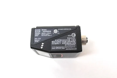 USED KEYENCE SR-651