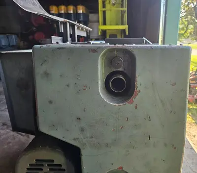 USED 1986 YCI SUPERMAX LG-1440