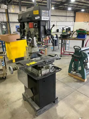 Used _UNKNOWN_ _UNKNOWN_ Milling & Drilling Machines (Combo) Minnesota US | Myron Bowling Auctioneers Inc #1541737