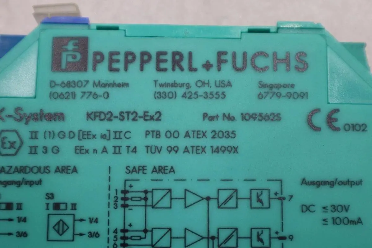 Pepperl + Fuchs KFD2-ST2-Ex2 Switch Amplifier K-System 1095625 STOCK K-3830