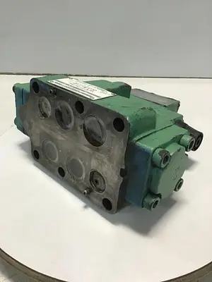 USED VICKERS DG4V-3-6C-M-W-B-40