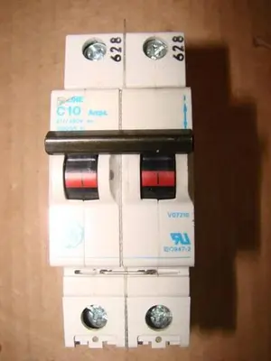 USED GENERAL ELECTRIC / GE V07210