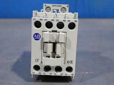 NEW ALLEN BRADLEY 700CF400*