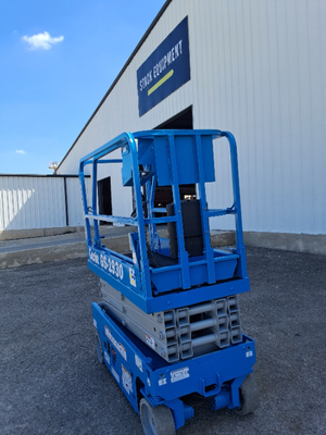 USED 2017 Genie GS-1930