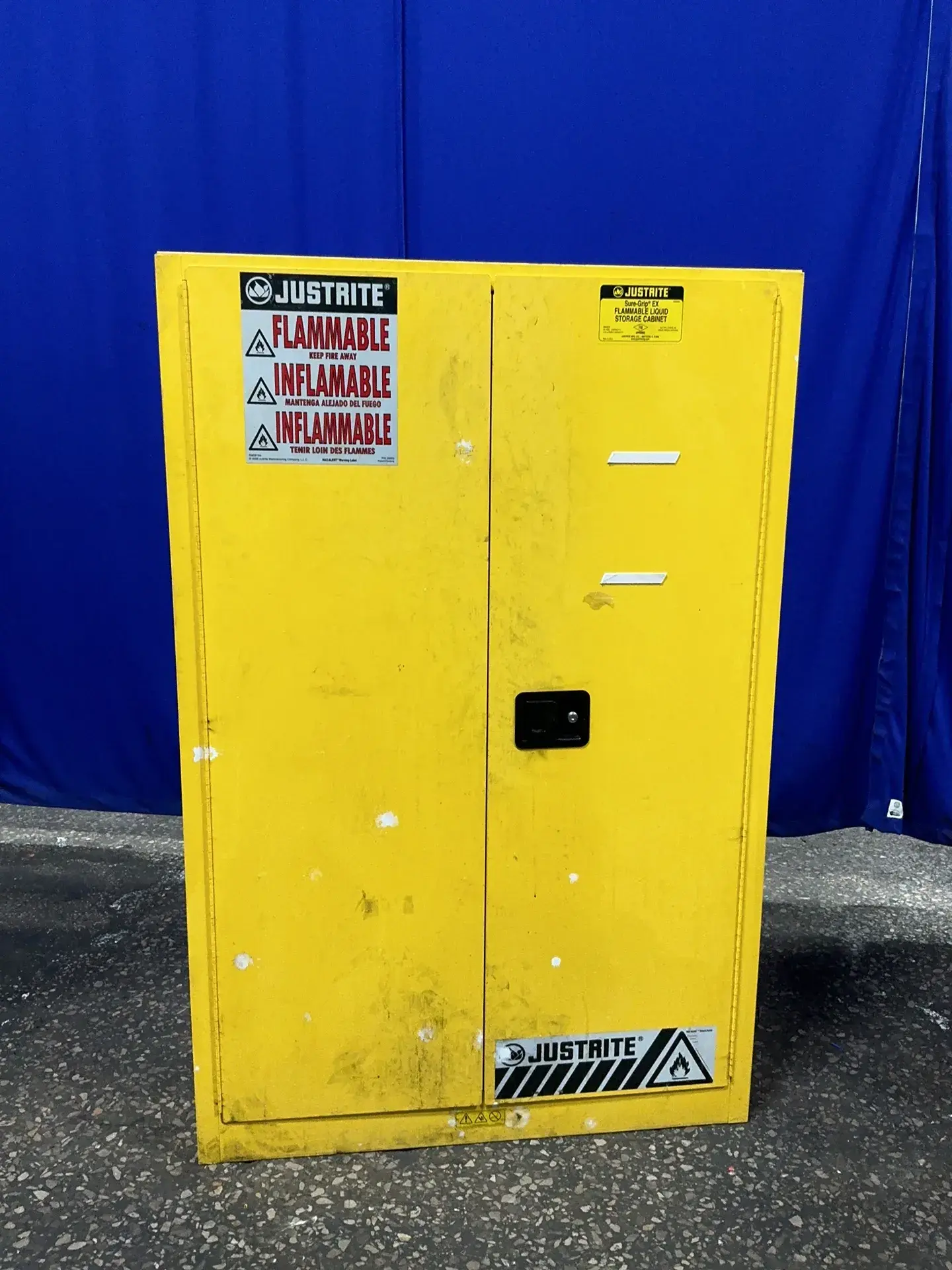 USED JUSTRITE 894500