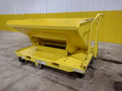 2000 LBS K-TEC MODEL #17167 SELF-DUMPING HOPPER: STOCK #20603