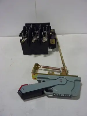 USED ALLEN BRADLEY 1494V-DS30 SER A