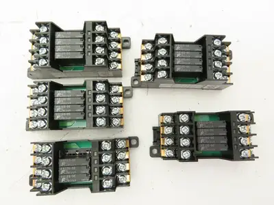 Automation Direct RS4N-DE Fuji Socket Mount 4 Card Relay 24VDC 5A Lot of 5