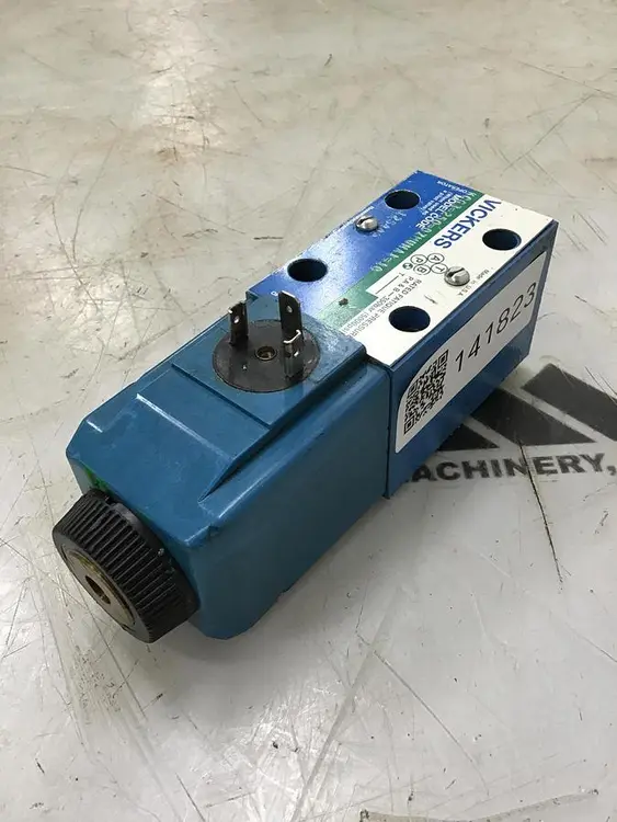 Used VICKERS KCG3250DZMUHA110 Valves/Fittings Michigan US | Ideal Machinery #691137
