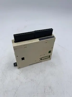 Used SCHNEIDER ELECTRIC SCHNEIDER ELECTRIC TM2AMM6HT Misc Electrical & Power Parts | ND Industrial Surplus #1214543