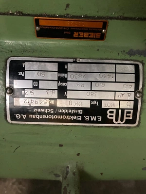 REIDEN Centre Lathe, in very good working condition