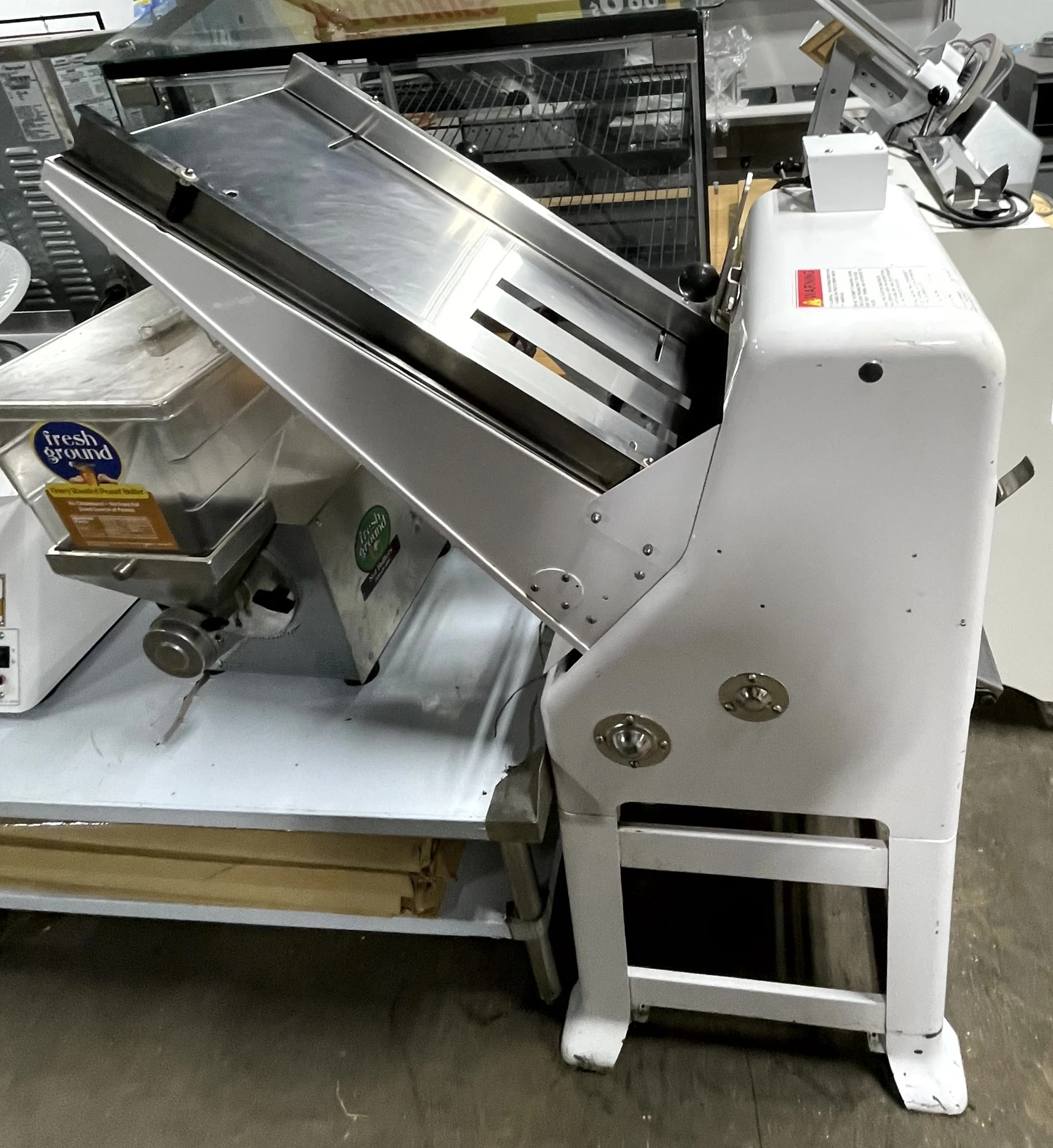 72-0417 Oliver 797-32 5/8" Bread Slicer