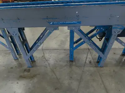 New London Engineering 7.5" x 13' 6" Side by Side Plastic Chain Conveyor 90°