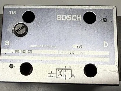 USED BOSCH 0 811 403 021
