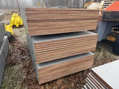 8' X 4'-6" LONG PLYWOOD FLOOR BOARDS WITH ANTI-SLIP RESIN COVERING: YOBRO #24878