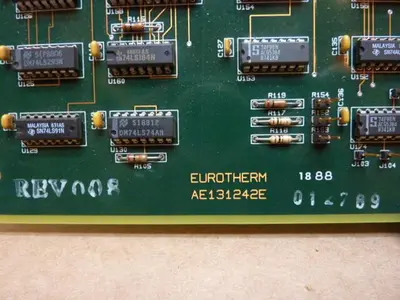 USED EUROTHERM CONTROLS AE131242E