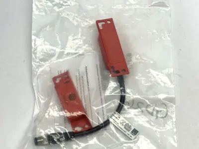 New | in-Stock Allen-Bradley SensaGuard 24V DC Non‑Contact Safety Switch Switch Parts Michigan US | Maverick Industrial Sales #1393735