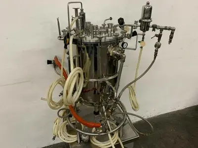 USED BIOLAFITTE 63 LITER STAINLESS STEEL JACKETED BIOREACTOR MAX WORK PRESSURE 2 BAR