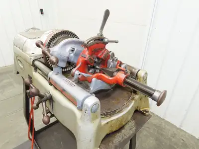 Ridgid 535 Pipe Bolt Threader Machine 120VAC Die Head Cutter Reamer 33" Stand
