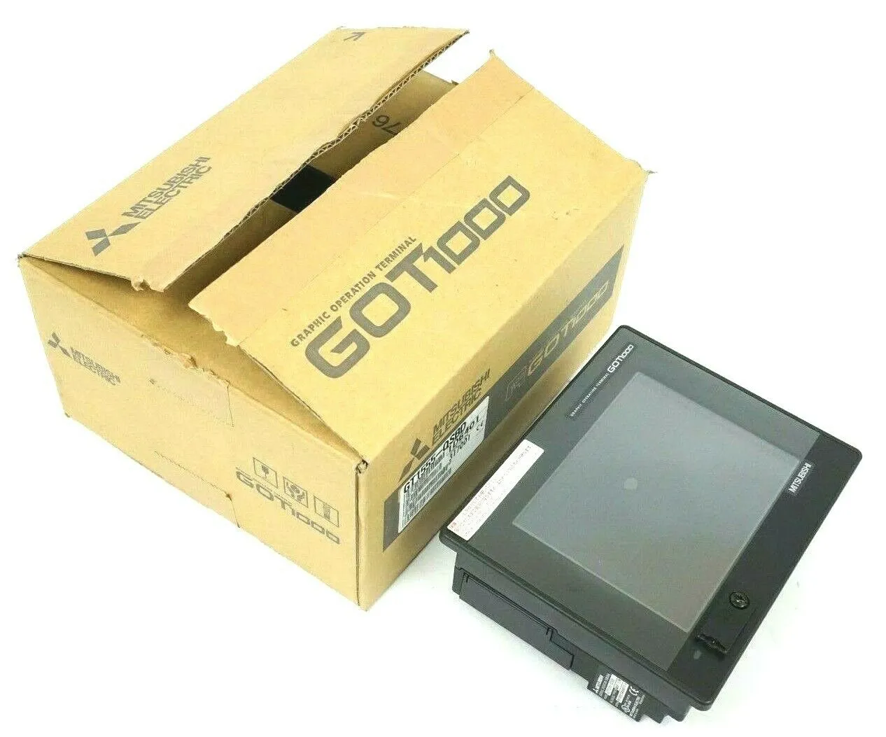 NEW MITSUBISHI GT1555-QSBD OPERATOR INTERFACE TERMINAL GT1555QSBD