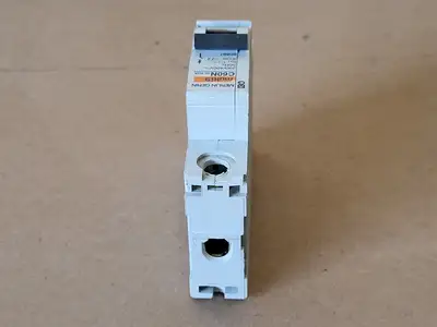 Used MERLIN GERIN 60687 Switchgears British Columbia CA | Lenmark #238923