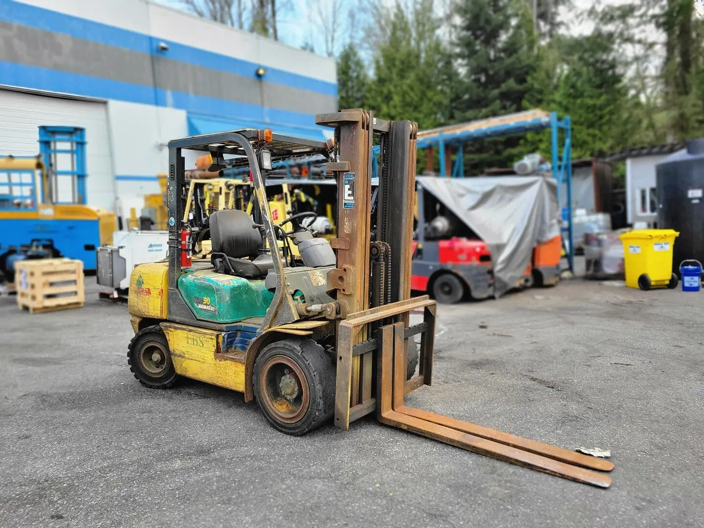 USED KOMATSU FG30HT-14