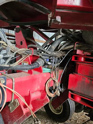 CASE IH 1250 Planters | Iron Listing (53)