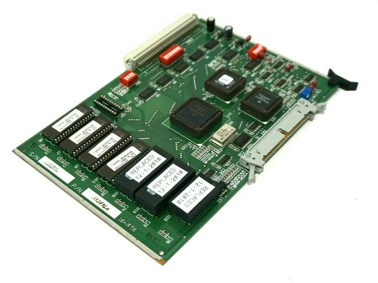 USED NORDSON 332896A PC BOARD 104075E