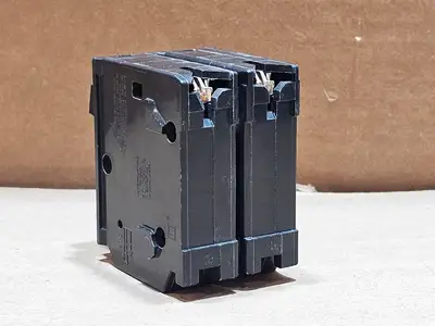 New | in-Stock SCHNEIDER ELECTRIC CHOM215 Switchgears British Columbia CA | Lenmark #1438291
