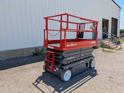 USED 2015 Skyjack SJ4626