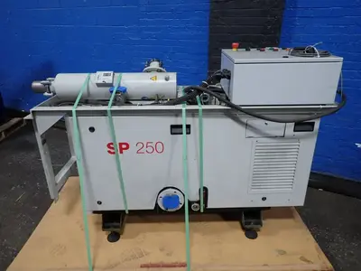 USED LEYBOLD SP250